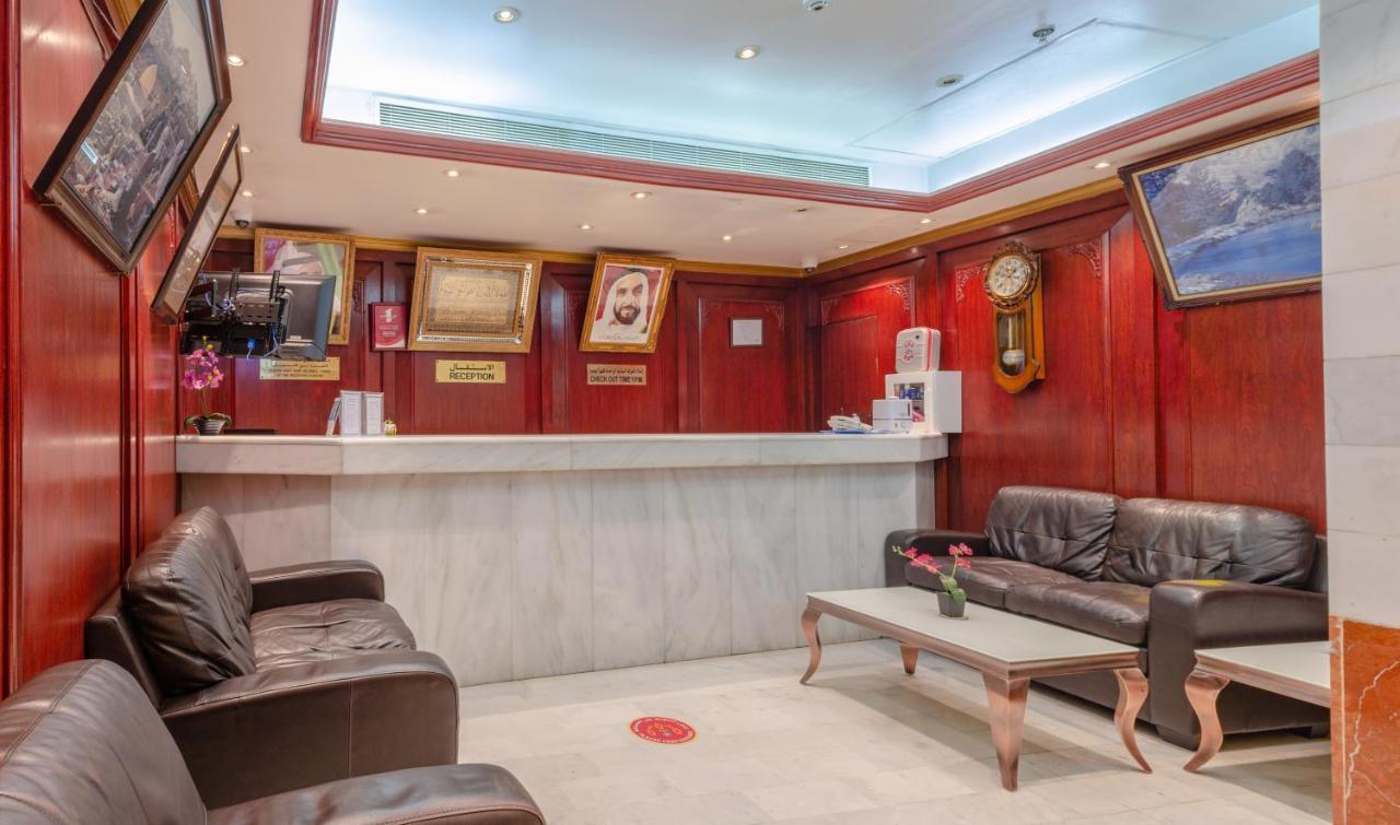 Al Karnak Hotel Dubai Bagian luar foto